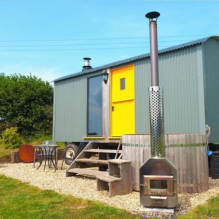Hotel Kidwelly Glamping Extérieur photo